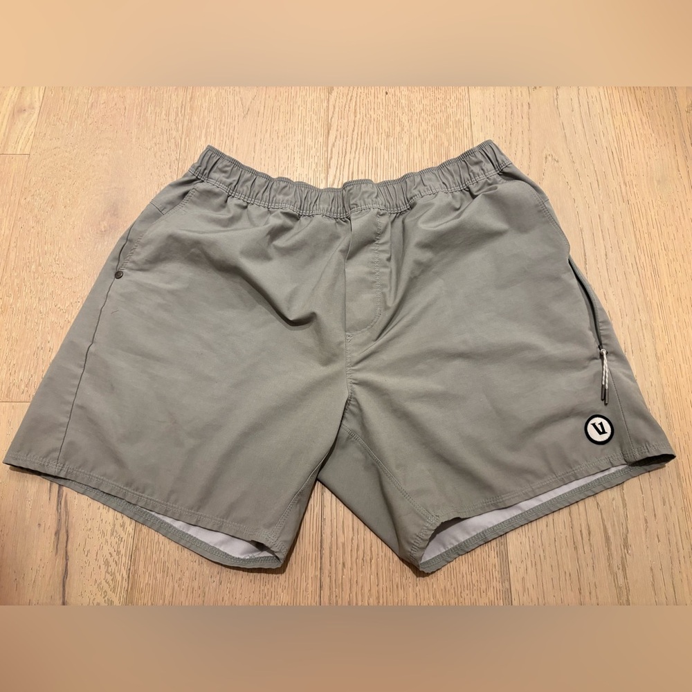Vuori Maverick Volley 6” Shorts